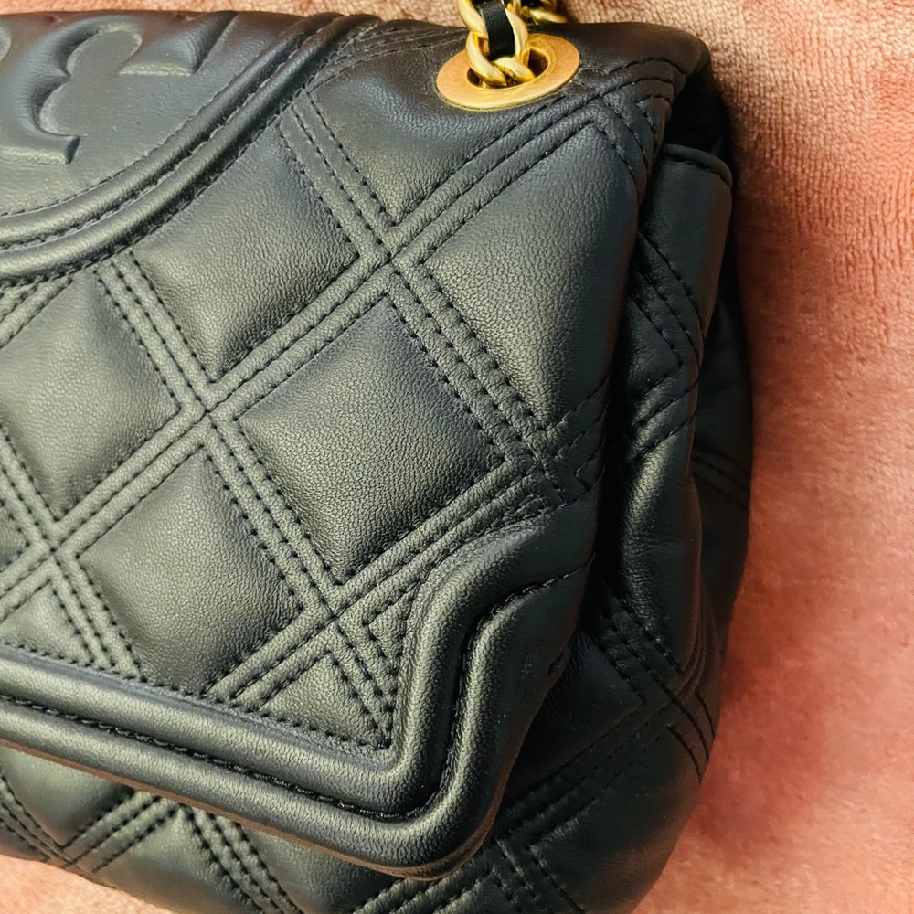 SOLD❤️Tory Burch Fleming convertible large bag - Picture 8 of 14